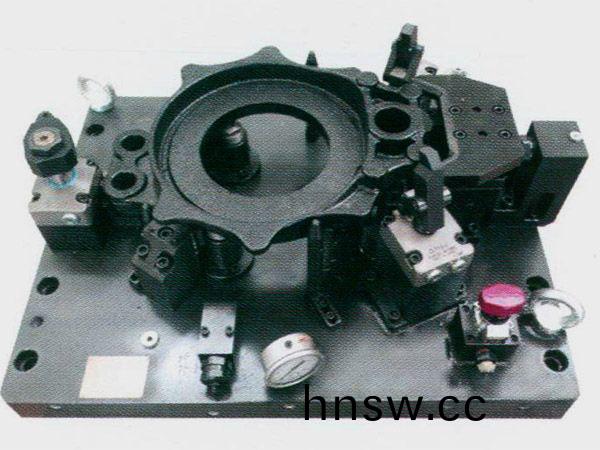 製(zhi)動器(qi)底闆液(ye)壓裌(jia)具